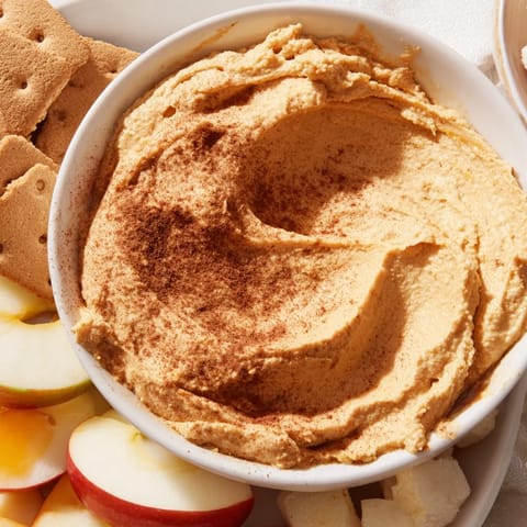 Indulge in this Thanksgiving Pumpkin Pie Dip, a spiced treat perfect for gatherings.  